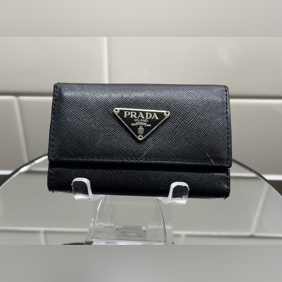 PRADA Milano Black Saffiano Leather Key Holder Case - Picture 1 of 9